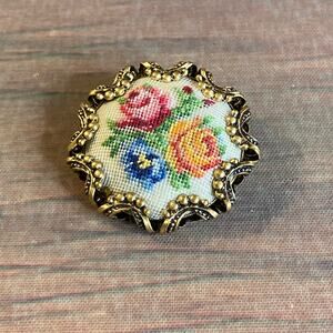 0083 Vintage 60s Multicolor Roses Petit Point Embroidery on Gold Tone Brooch EUC